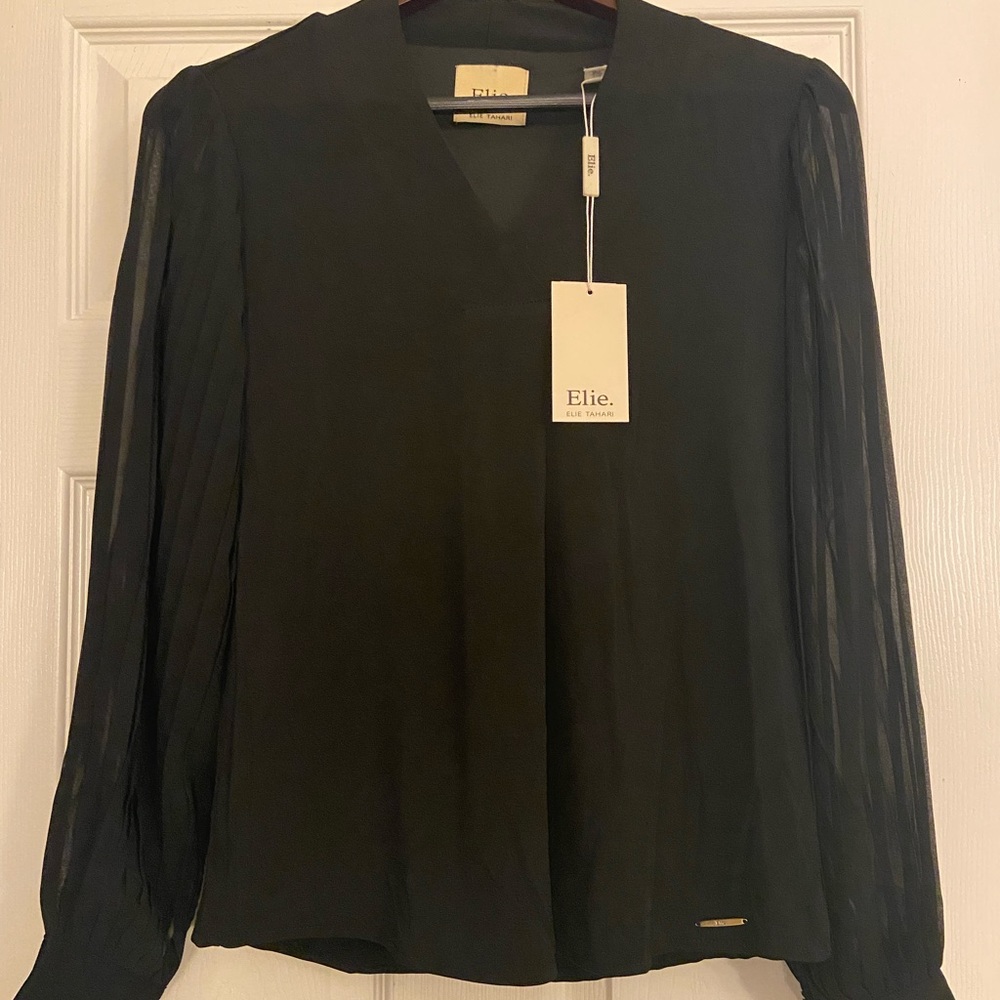 Ellie. By Elie Tahari Size XS Blouse BNWT